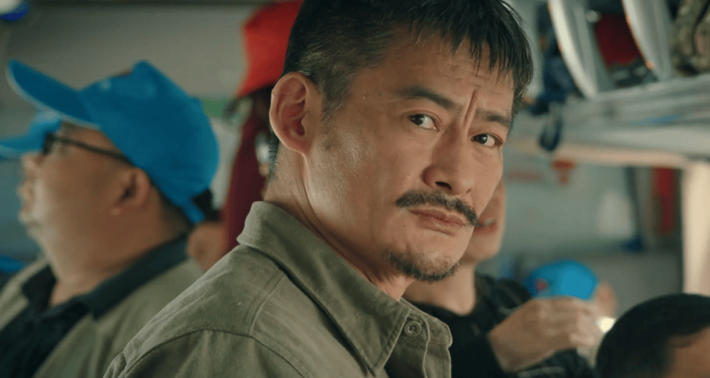 烂!57岁侯勇翻拍《第一滴血》制作粗糙差评一片,票房仅41万