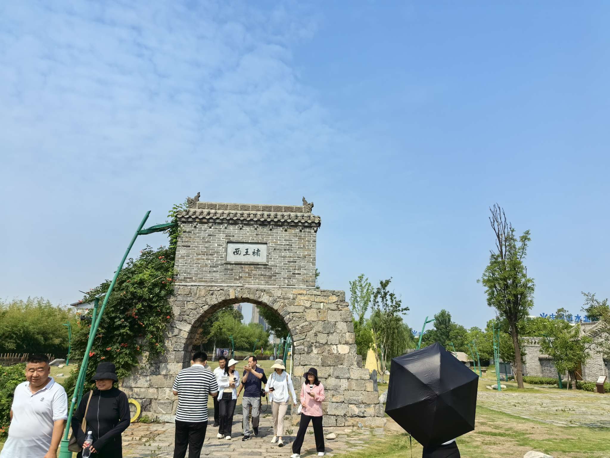 大河网讯(记者 祝传鹏)从位于丹江口水库东岸的陶岔渠首,一渠清水碧