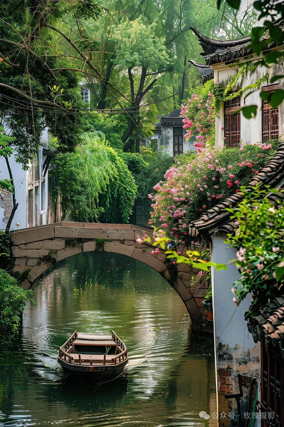 小桥流水人家背景图图片