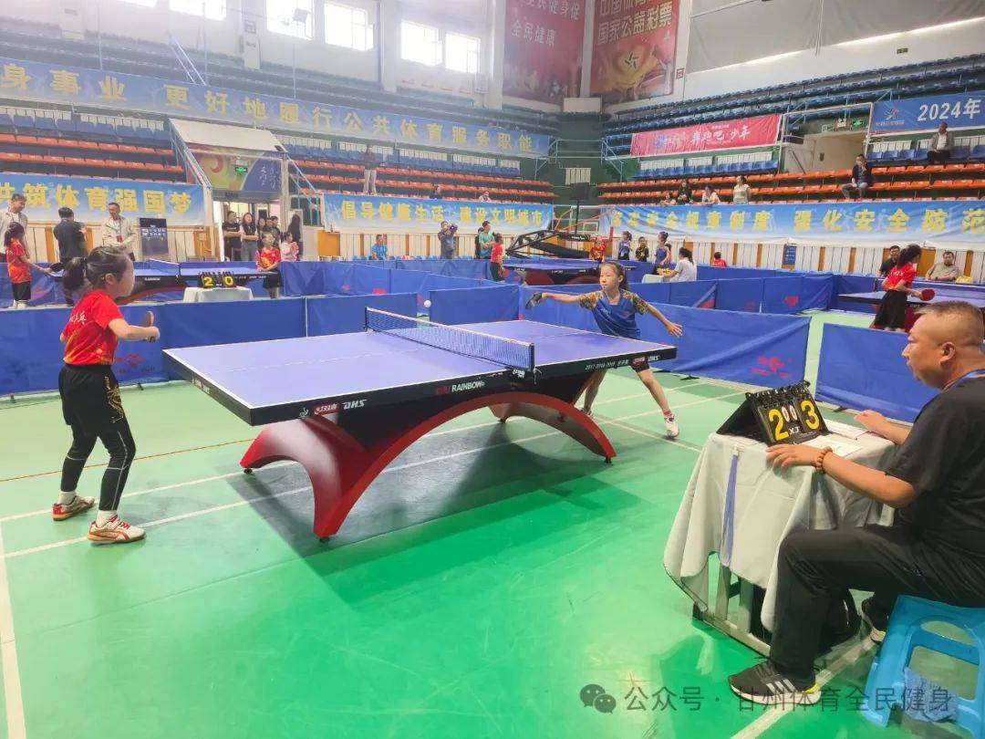 比赛期间,乒乓小将们勇于拼搏,不惧强手,敢打敢拼,推,拉,搓,挑各项