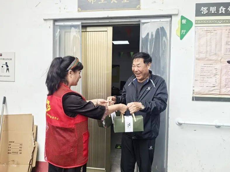 粽香柳市 温情脉脉丨柳 乡 醉 端 午