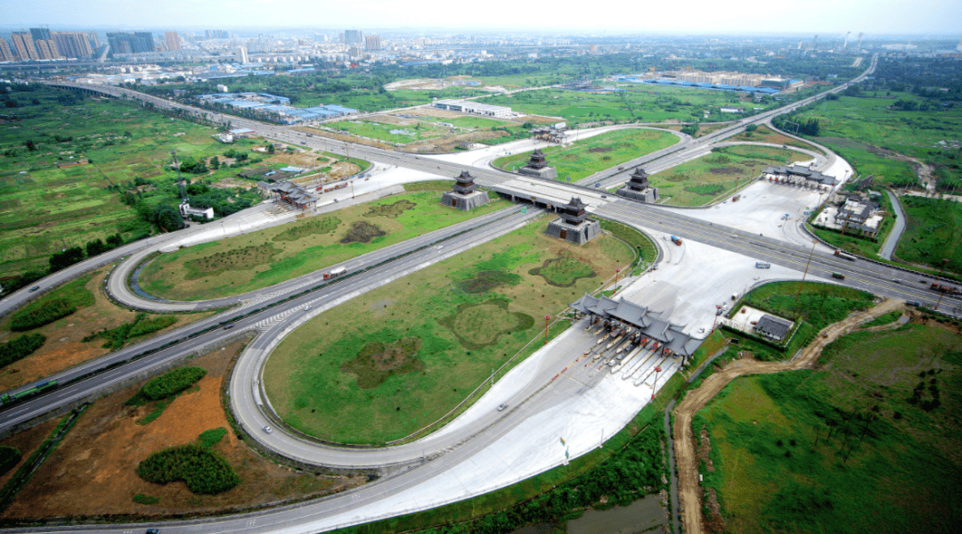天眉乐高速公路图片