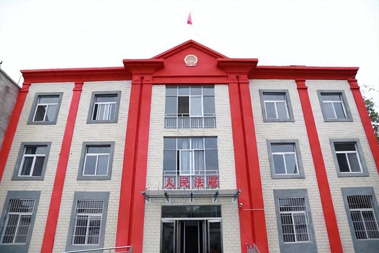 千年古刹旁 法治新篇章——河南洛阳瀍河法院人民法庭"枫"景独好_白马