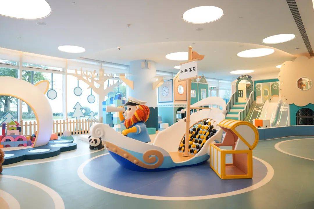 服务不可用,餐饮消费额度也适用于早餐使用);2大1小早餐(儿童适用于1