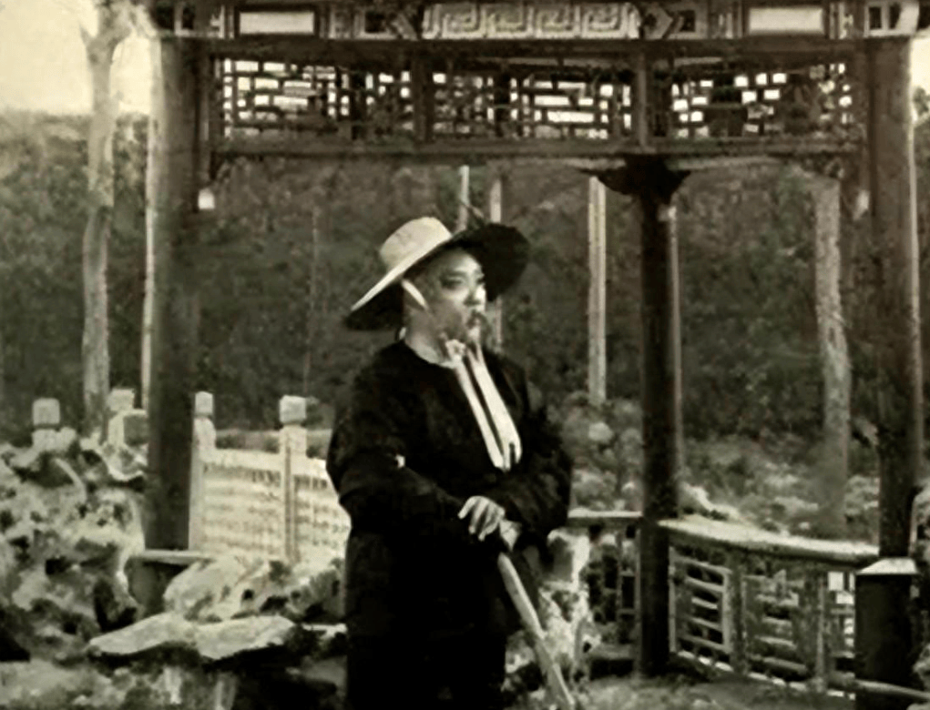 黄金荣的葬礼，昔日黑帮老大，死时只有9桌酒席，17个门徒送葬_上海滩_社会_杜月笙