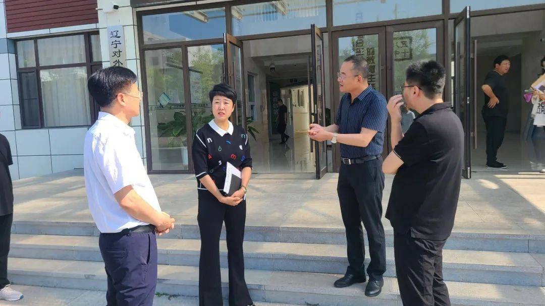 旅顺口区领导带队检查中考准备工作