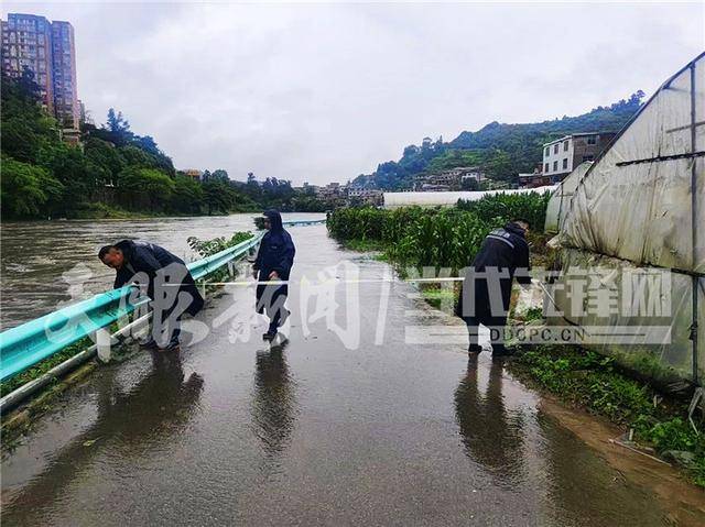 「天眼问政·记者帮你问」以"迅"应"汛" 乌当区各级部门多举措守护