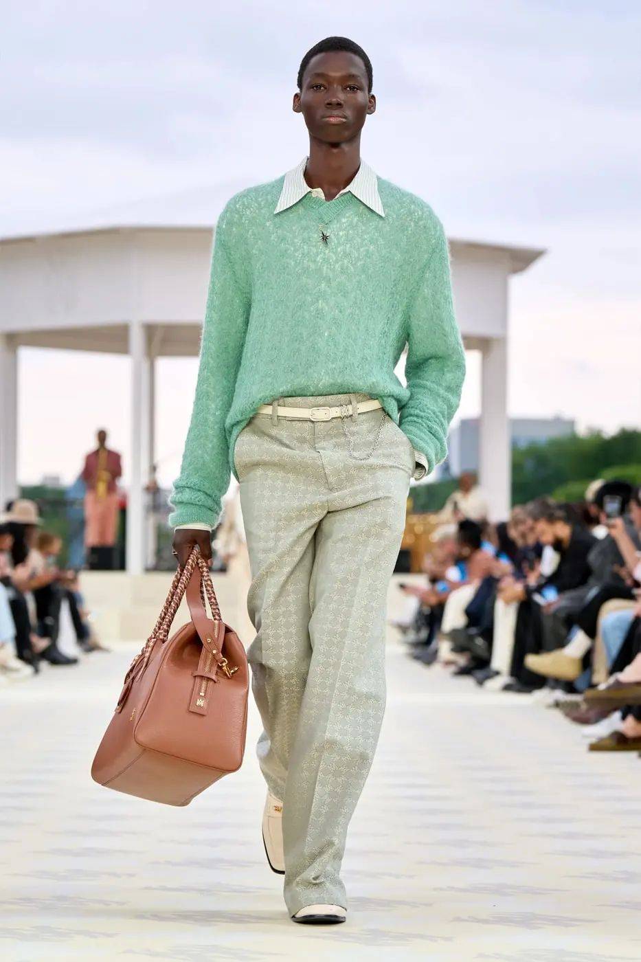 oakley x junya watanabe 联名鞋款率先披露|hb daily