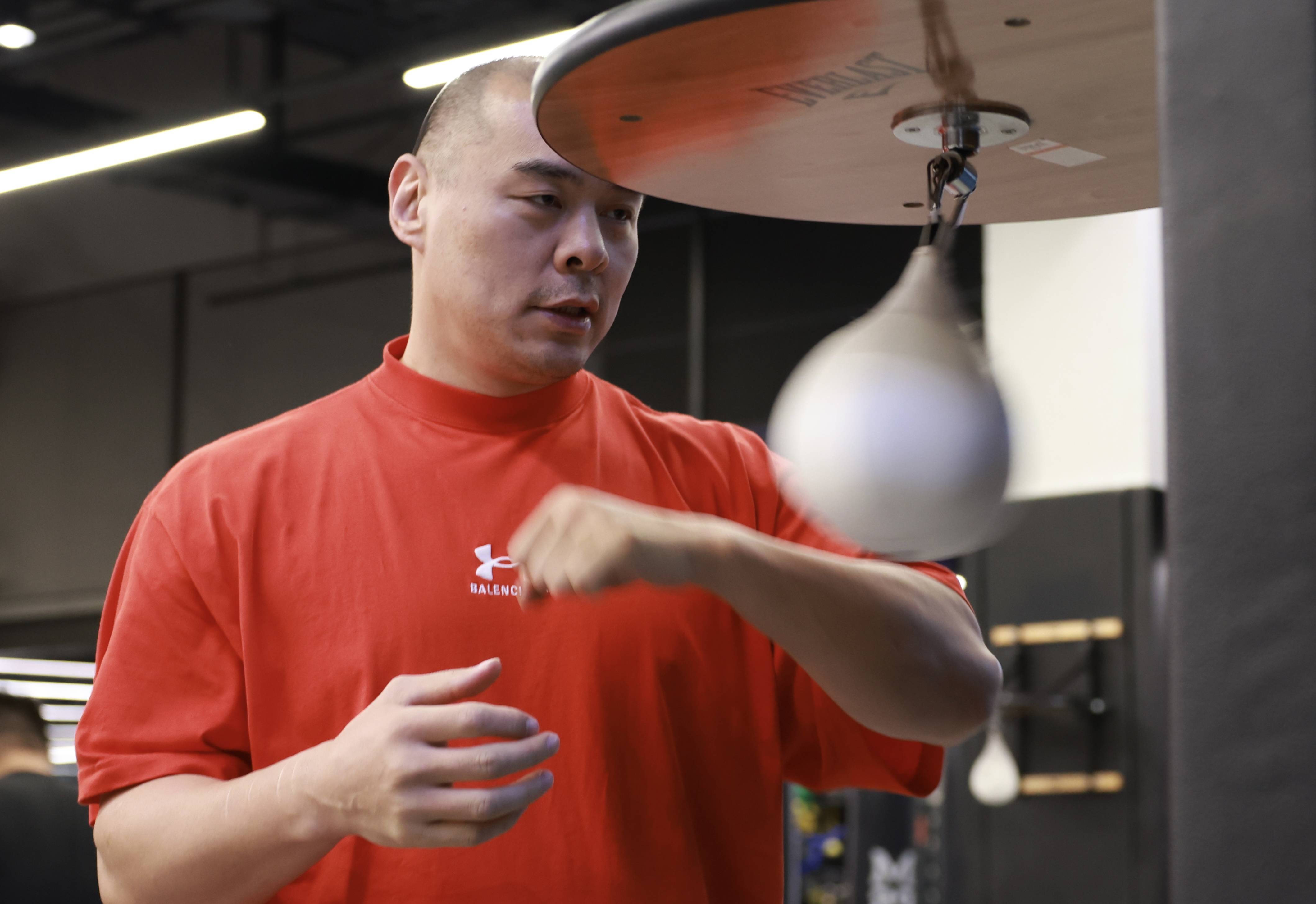 张志磊:我离最顶峰就差一个台阶|专访_比赛_拳击_职业