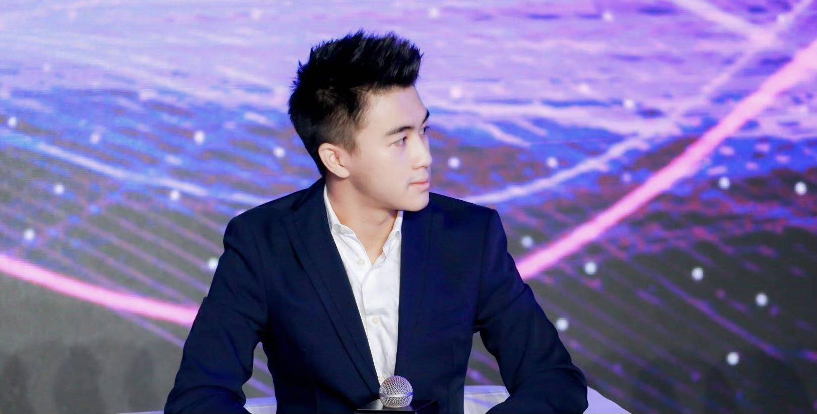 何猷君冲击IPO：背后推手与讲故事的人｜钛媒体创投家_搜狐网