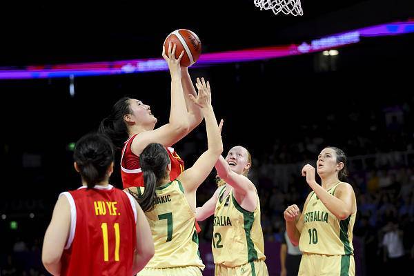 U18女篮亚洲杯中国屈居亚军 砍下42分的“小姚明”泪洒赛场