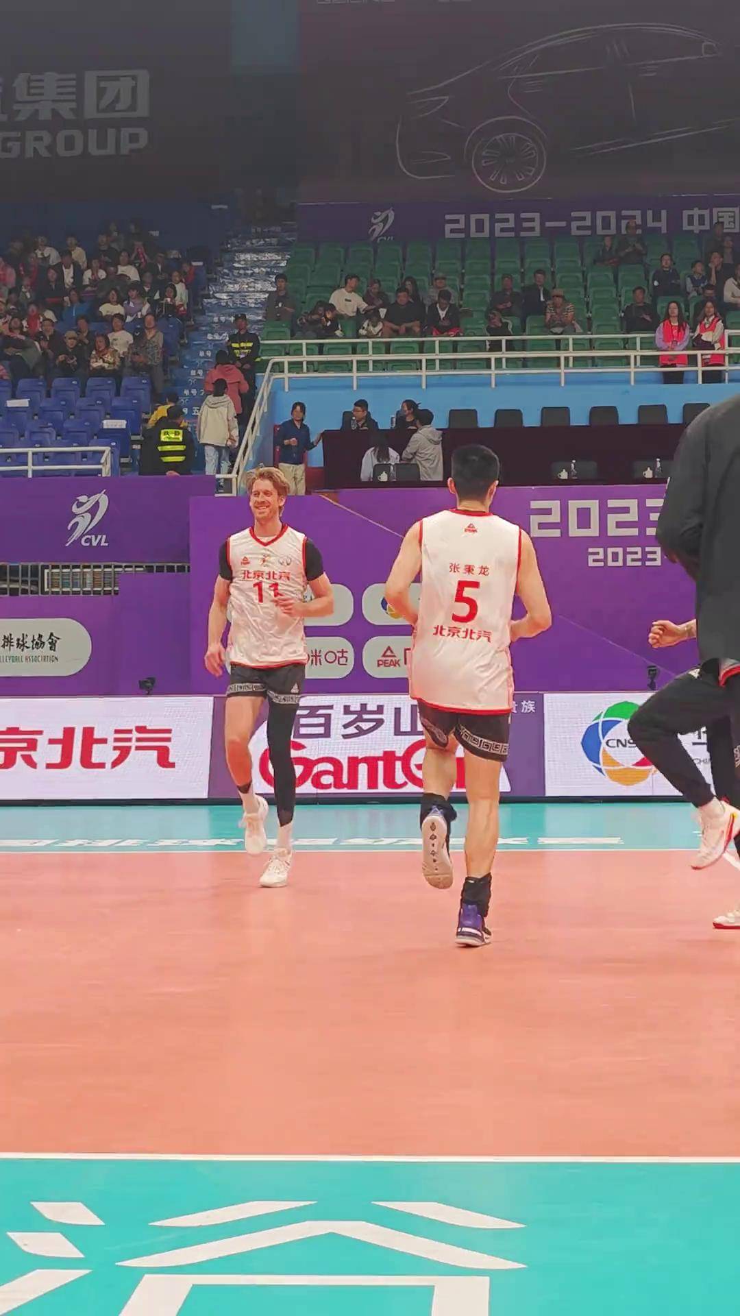 男排决赛 男排暴力美学 中国排球超级联赛 用排球表达心情 霍尔特