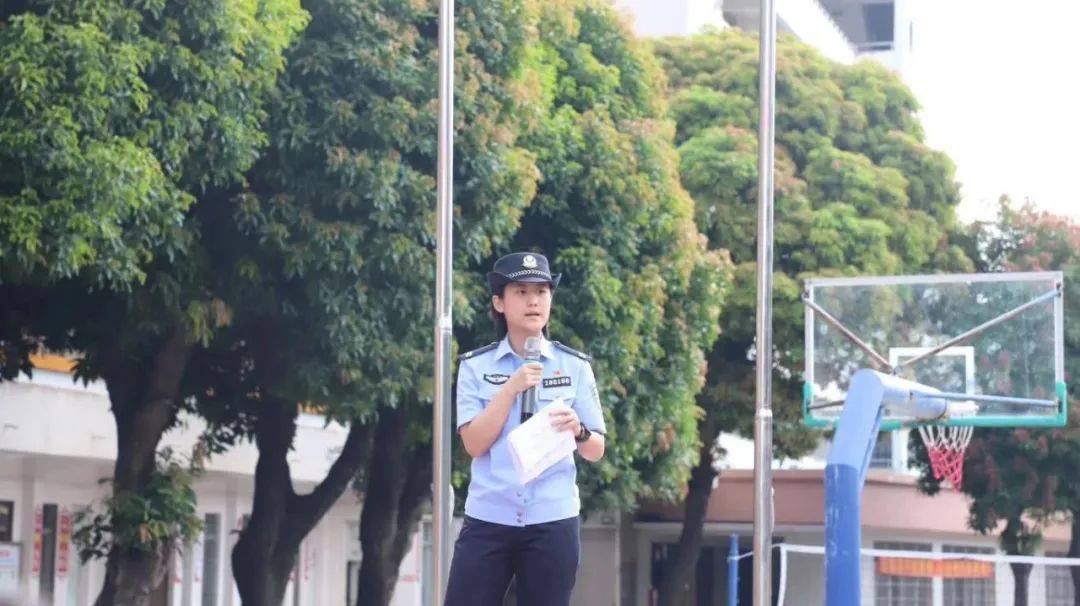 校园,强心护校不"放假"——2023-2024学年官窑初级中学法制教育进校园
