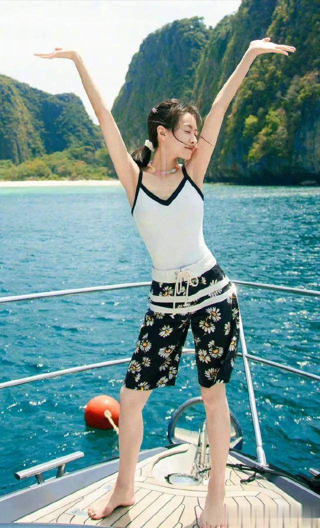 宋茜度假美图