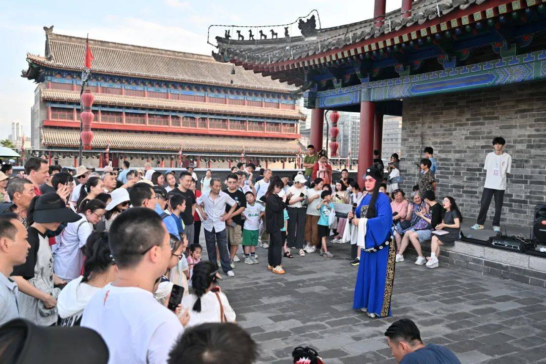 打卡西安城墙,一起夜游唐"潮"!(上)