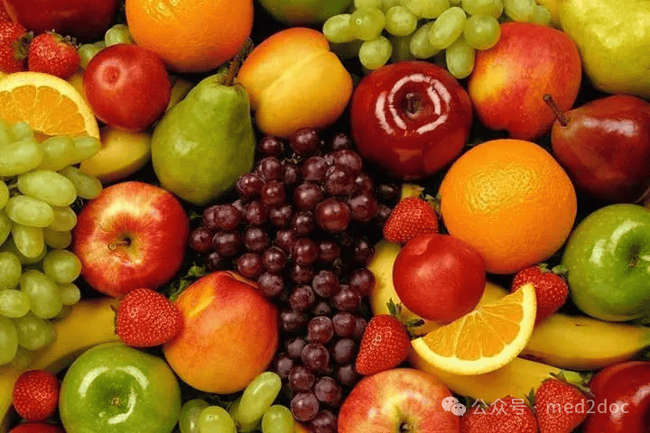 研究揭示:这样吃水果,痴呆风险高4倍!
