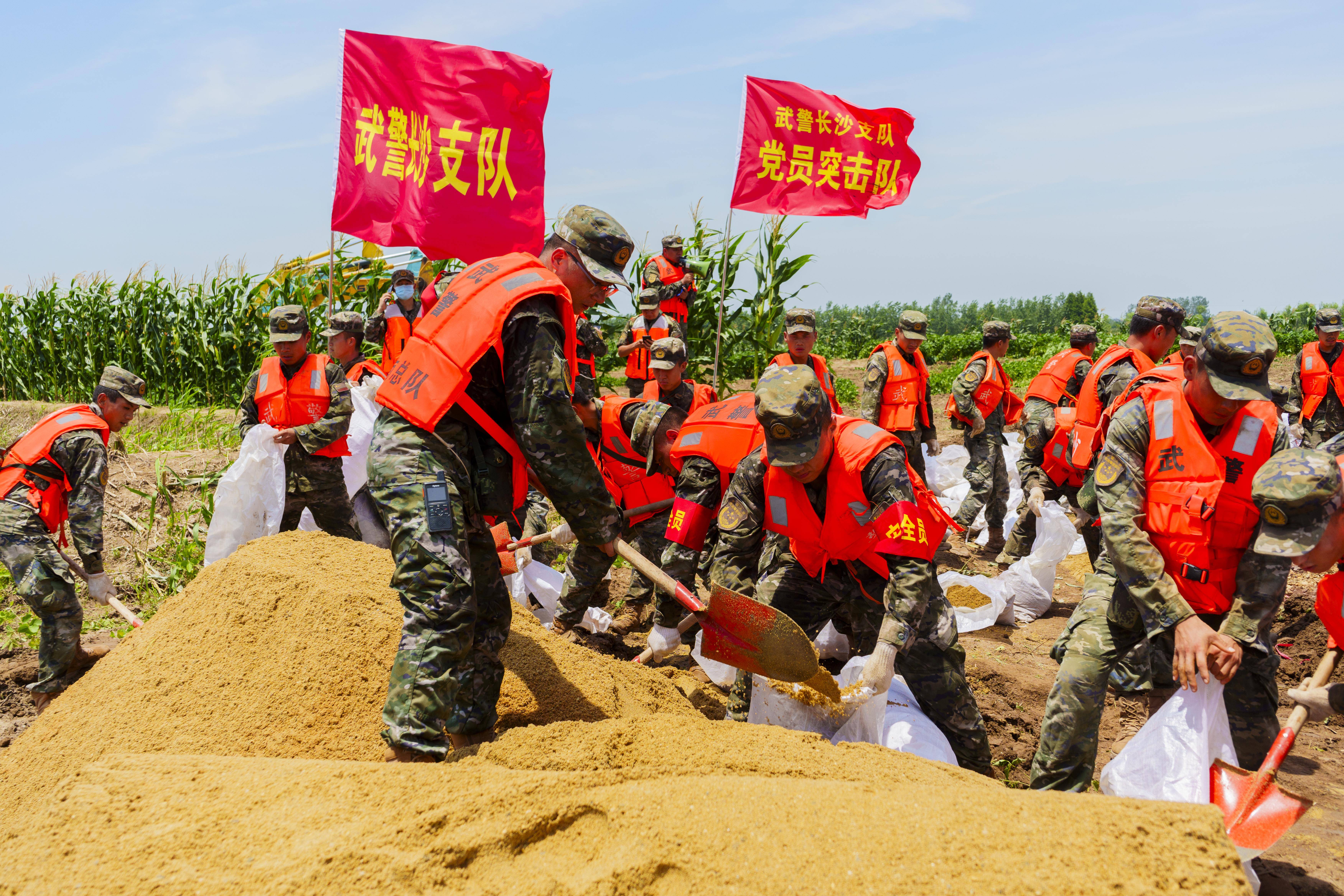 抗洪解放军图片图片