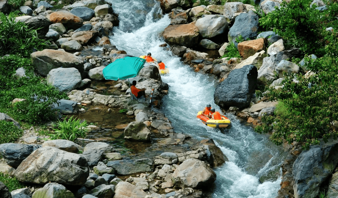 合川九峰山漂流图片