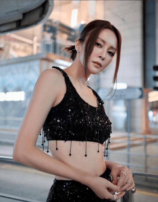 与男友同居多年无意结婚_张曦雯_香港_强人