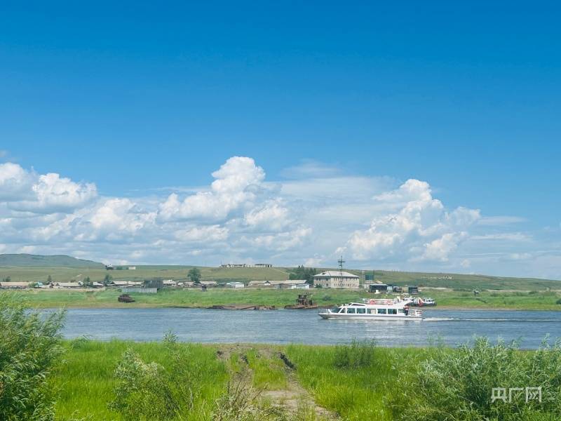 行走中俄边境风景道 体验夏日额尔古纳