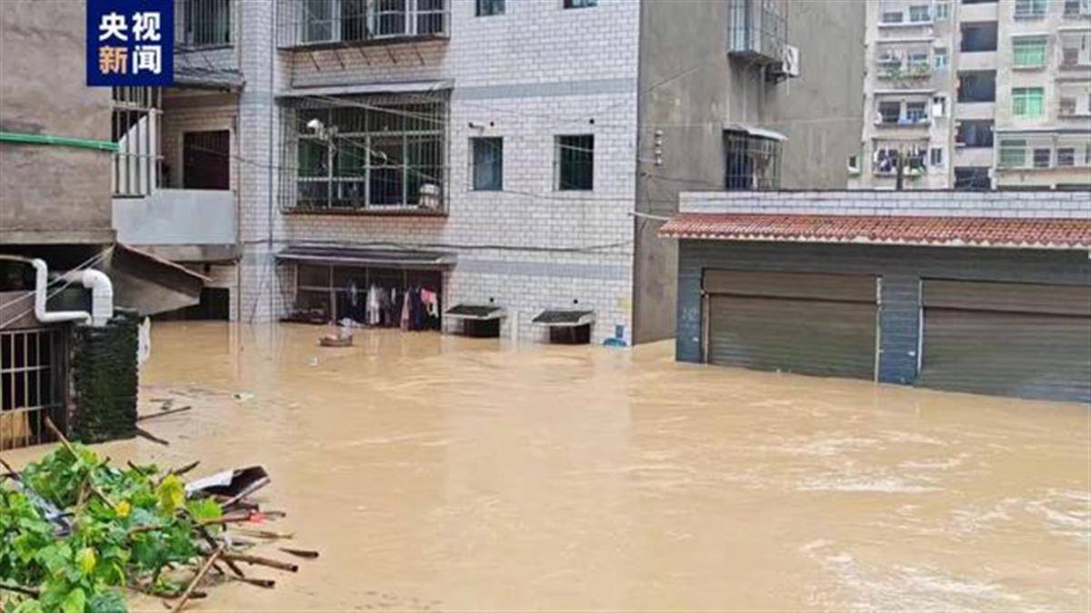 重庆暴雨造成35人死亡图片