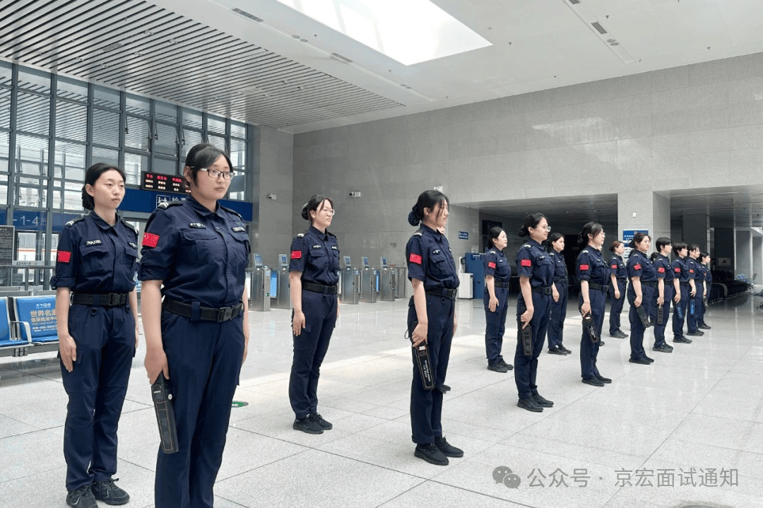 女辅警鞋子图片