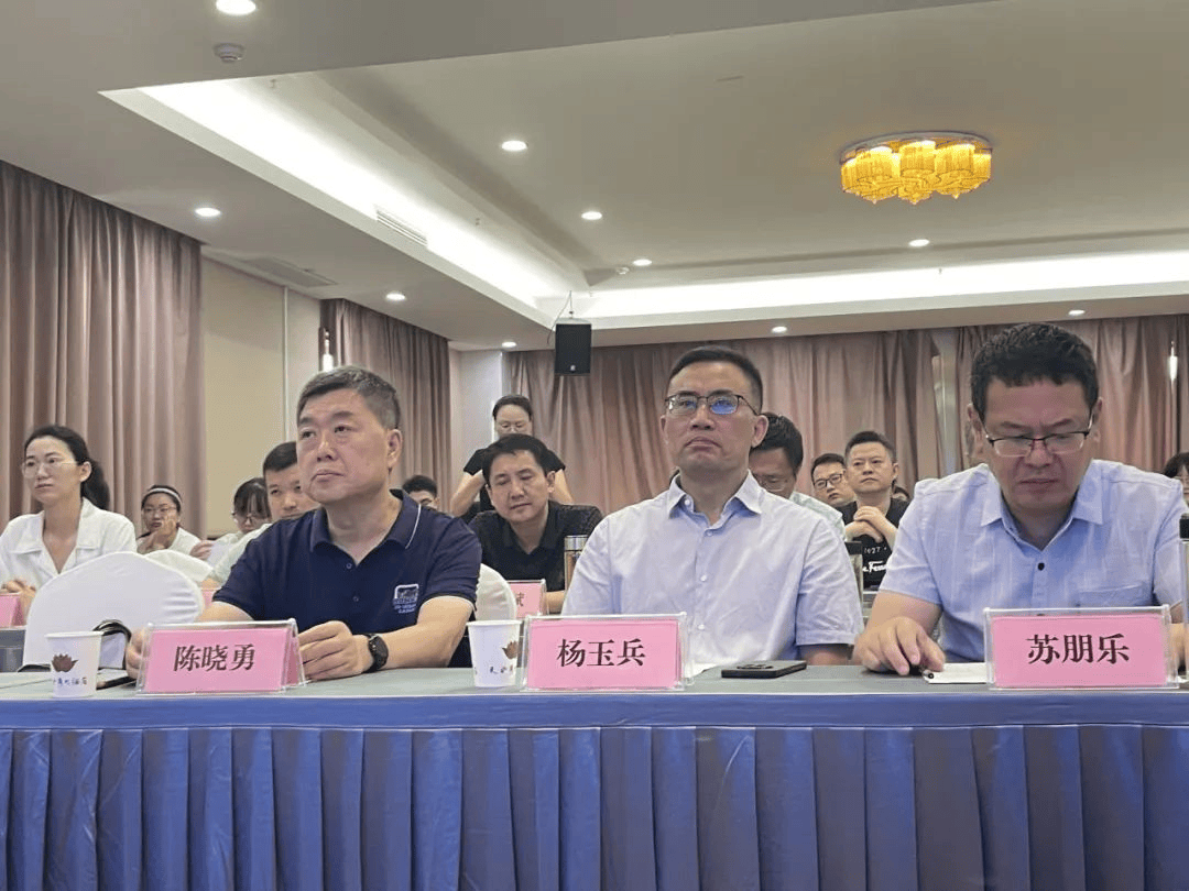 近日,由市委政法委,市总工会,市司法局,市律师协会联合举办的池州市