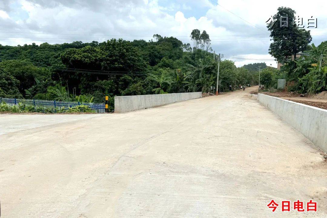 好消息!电白黄岭镇上平山村水毁桥建成通车