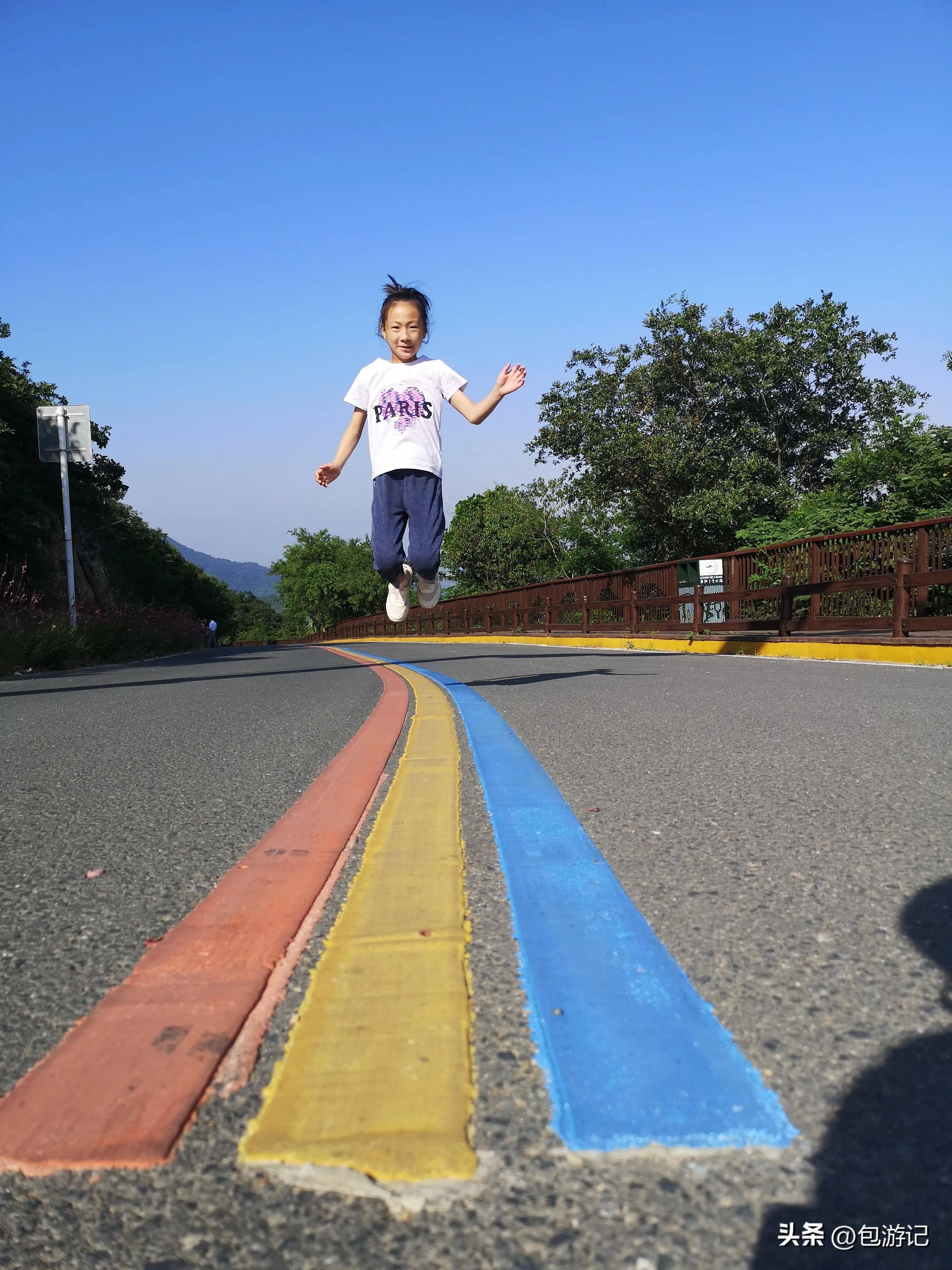主要景点:天目湖,南山竹海,平桥石坝,神女湖,别桥原乡,曹山慢城,大溪