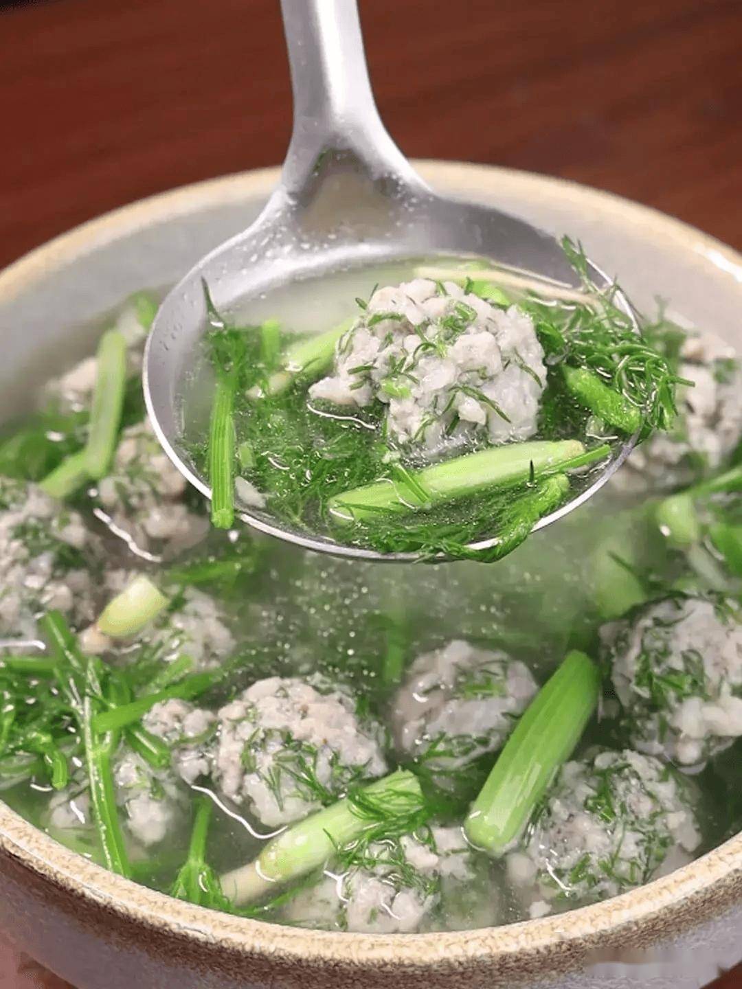 "入伏补钾,全身不乏"7月15日入伏,分享4种高钾食物和做法_丸子汤_茴香