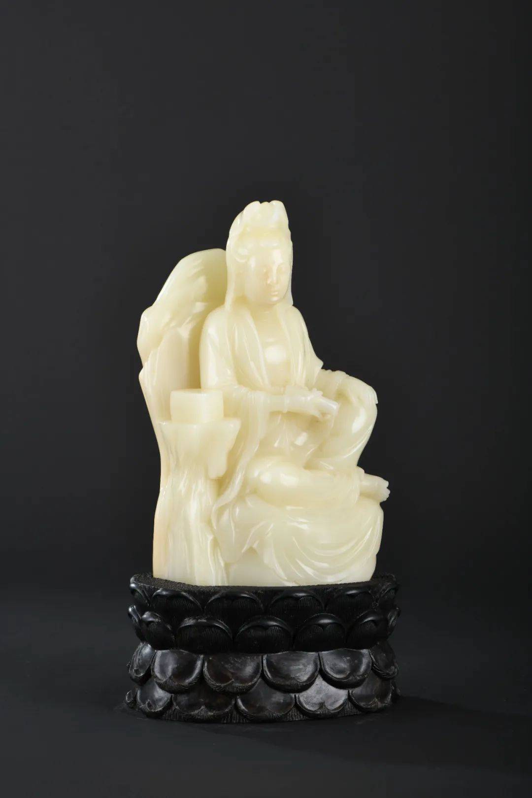 中国古美術 珍蔵逸品 寿山石芙蓉石 人物彫刻置物 透彫細工 文房置物 風水開運 中国古美術 珍蔵逸品 寿山芙蓉石 人物彫刻置物 镂空彫刻 透彫