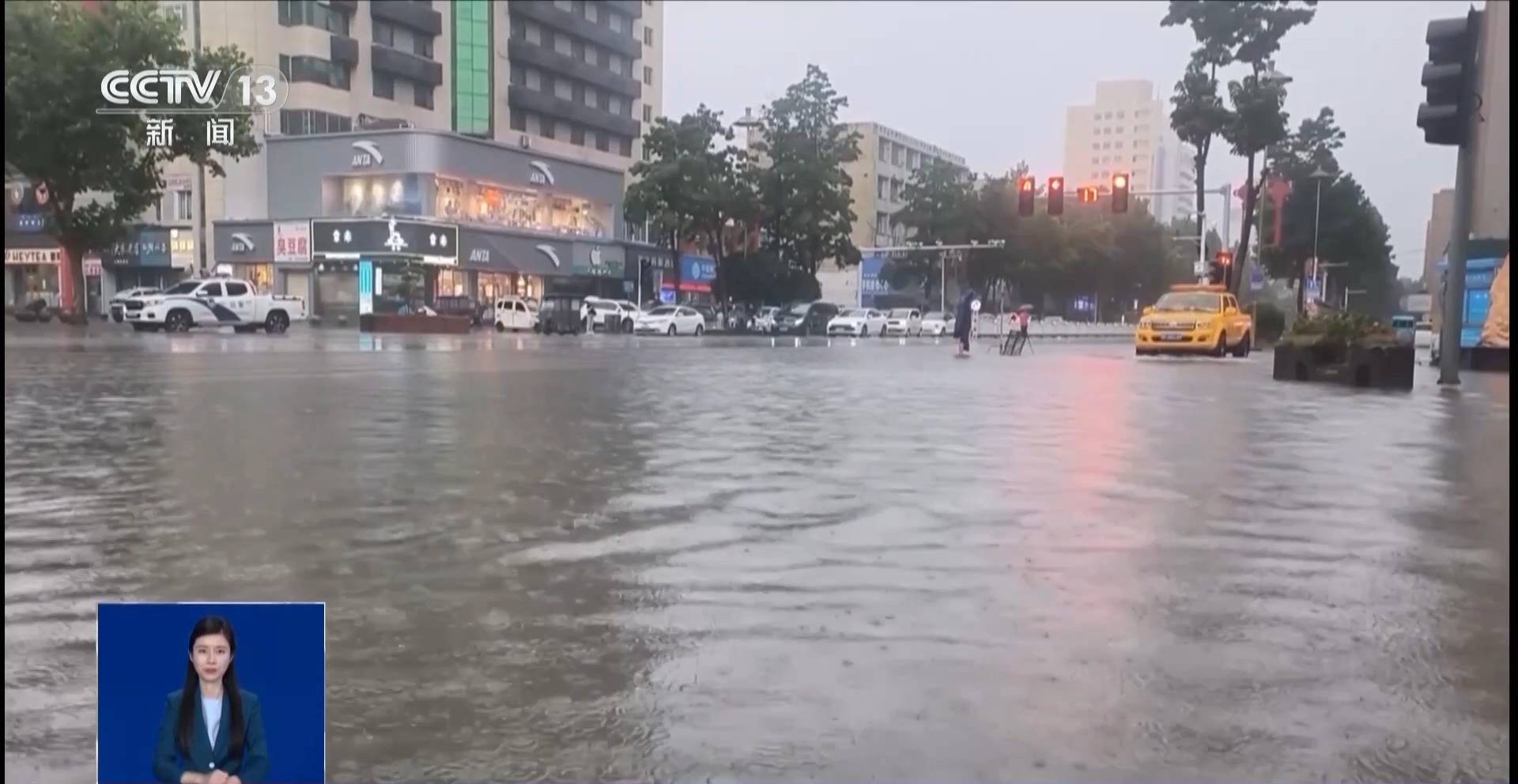 河南周口暴雨图片