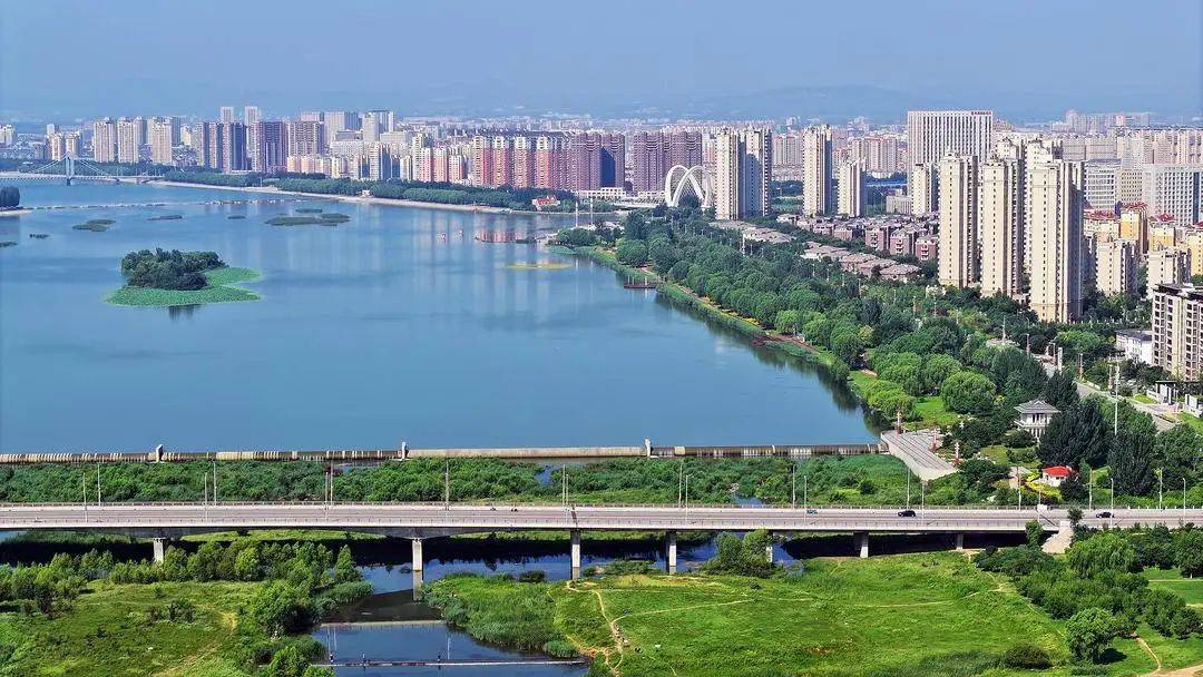 朝阳:生态城市美如画