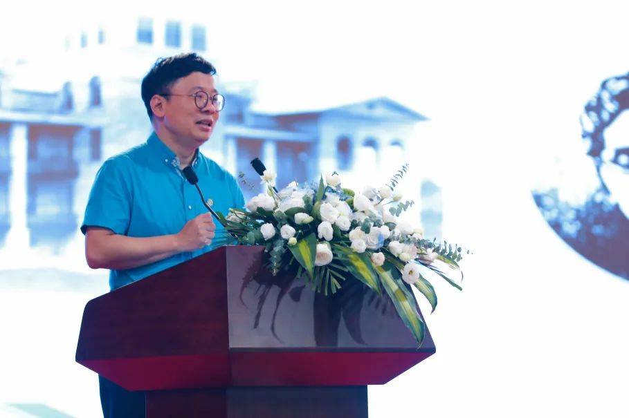 四川大学华西第二医院"青苗 · 2024年新员工岗前培训"圆满举行!