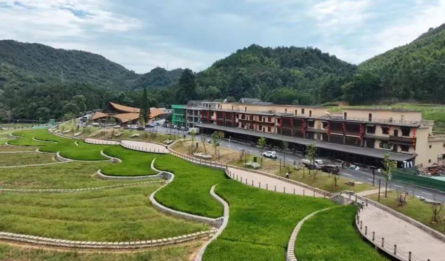 景区来源:新余市融媒体中心(新余市广播电视台)综合分宜县融媒体中心