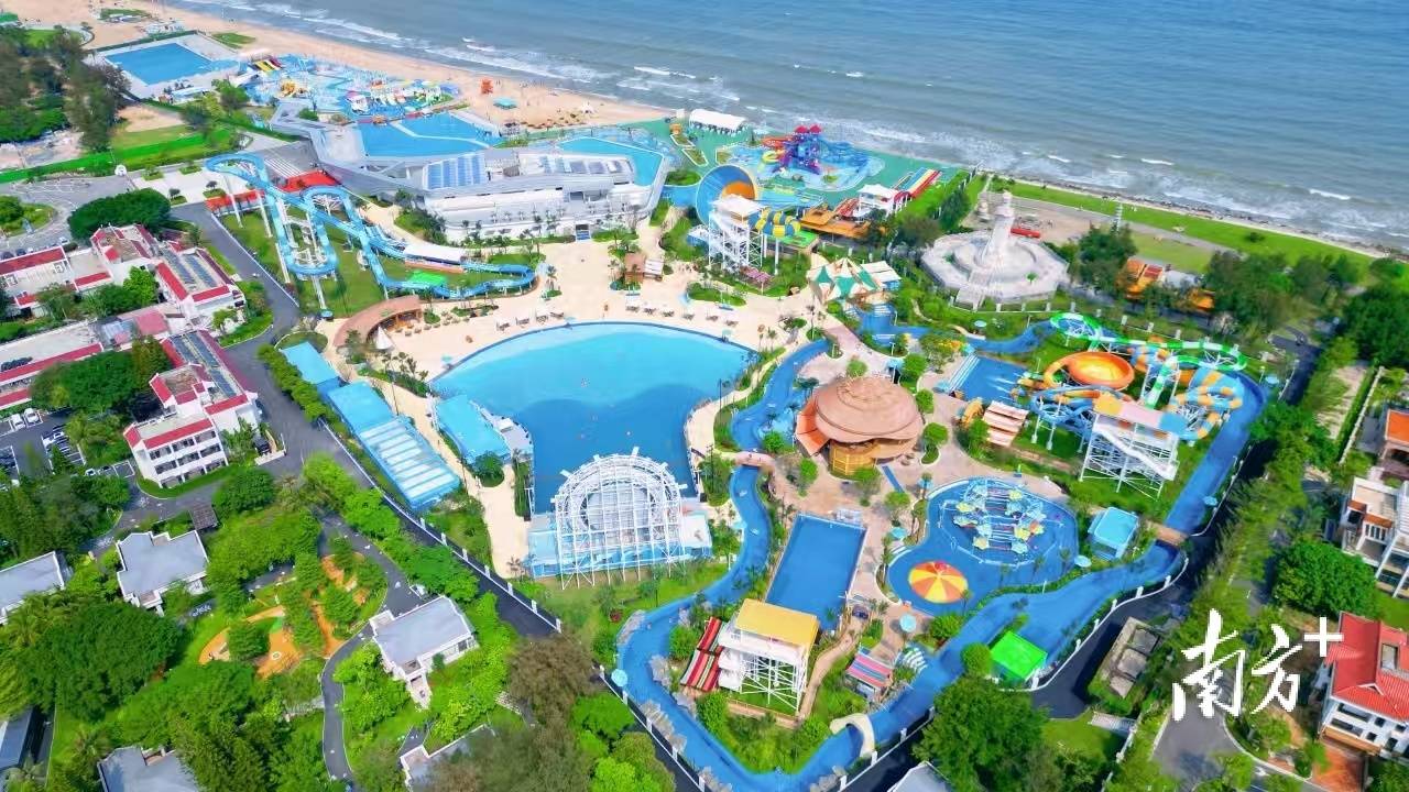 一,中海黄金海岸水上乐园门票南方 会在每周五晚八点抽取幸运读者赠送