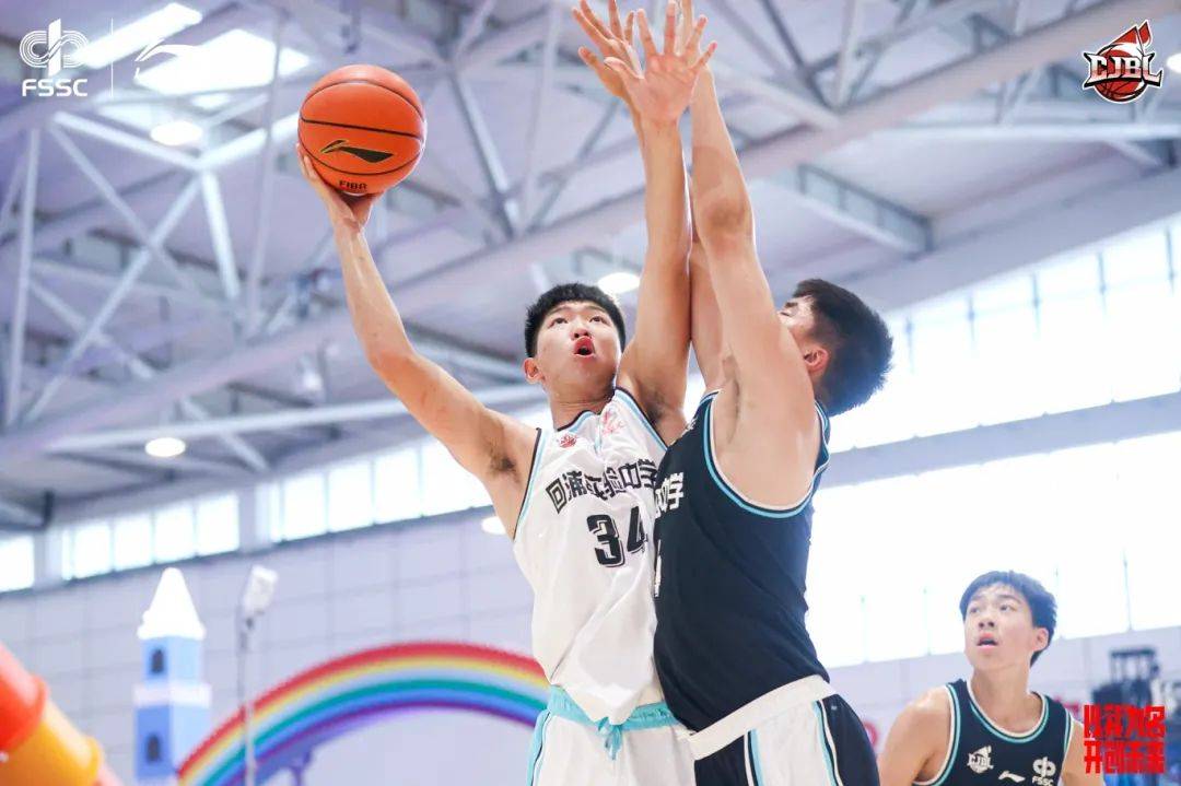 上海高中篮球录像视频（上海市 篮球 中学 比赛

）《上海高中生篮球比赛》