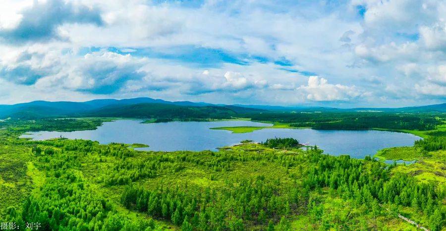 阿尔山国家森林公园为国家aaaaa级旅游景区,世界地质公园,总面积