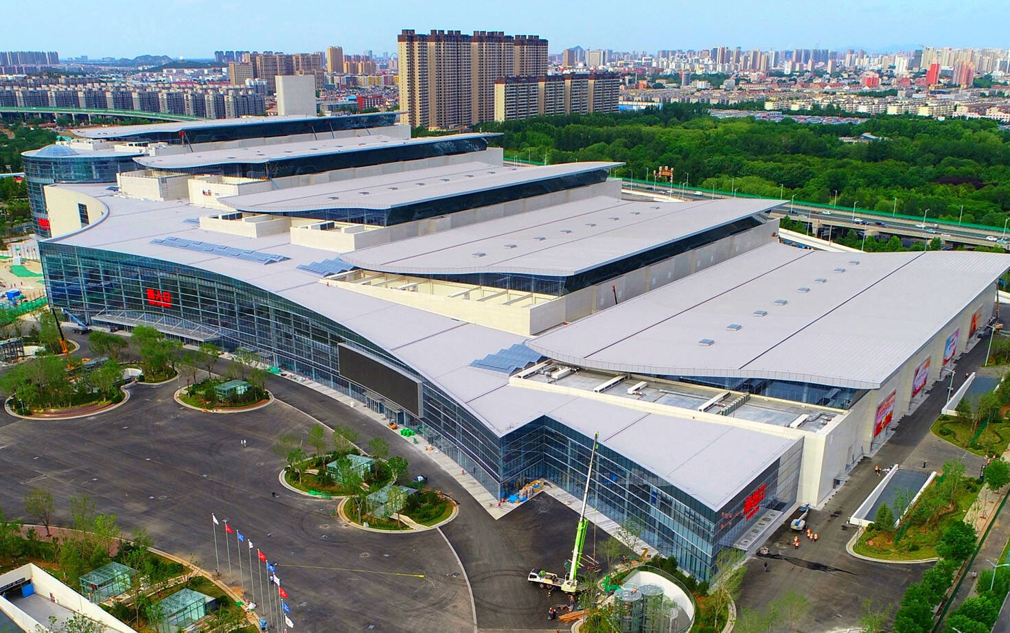 别样济南 当书博会遇上啤酒节_活动_国际会展中心_烧烤