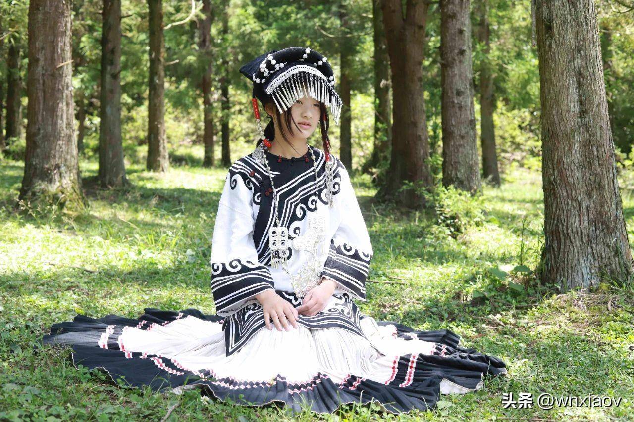 威宁火把节板底乡彝族风情寨分会场回顾