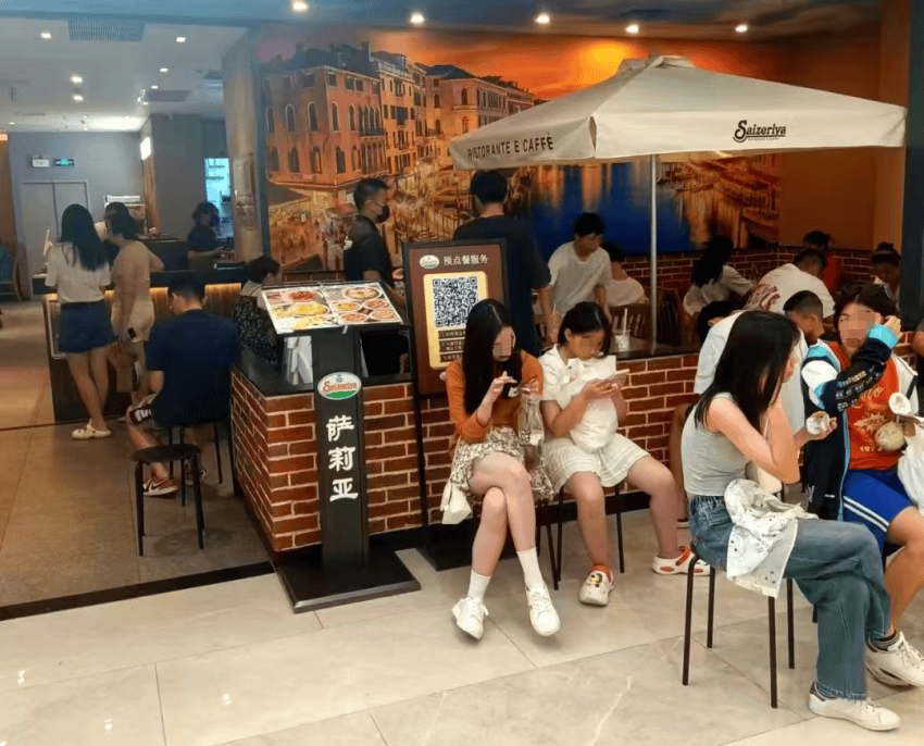 餐企纷纷降价，萨莉亚逆势涨价，底气从何而来?
