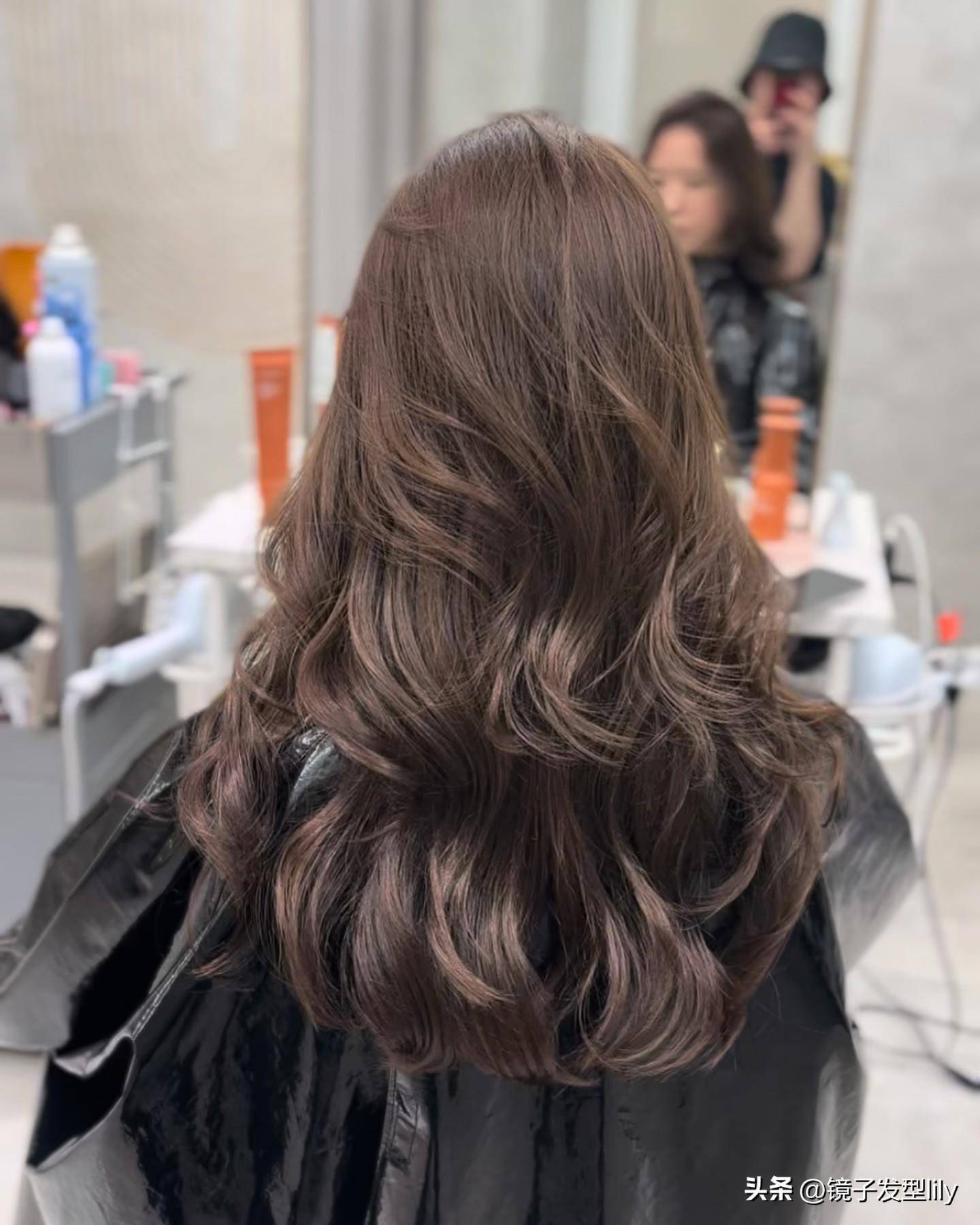 长发大波浪,时尚与气质的完美诠释