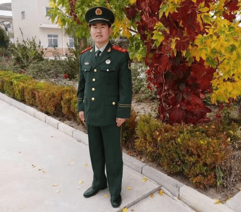 退伍不褪色 转业不转志 服务"三农"建新功_工作_军人_农业