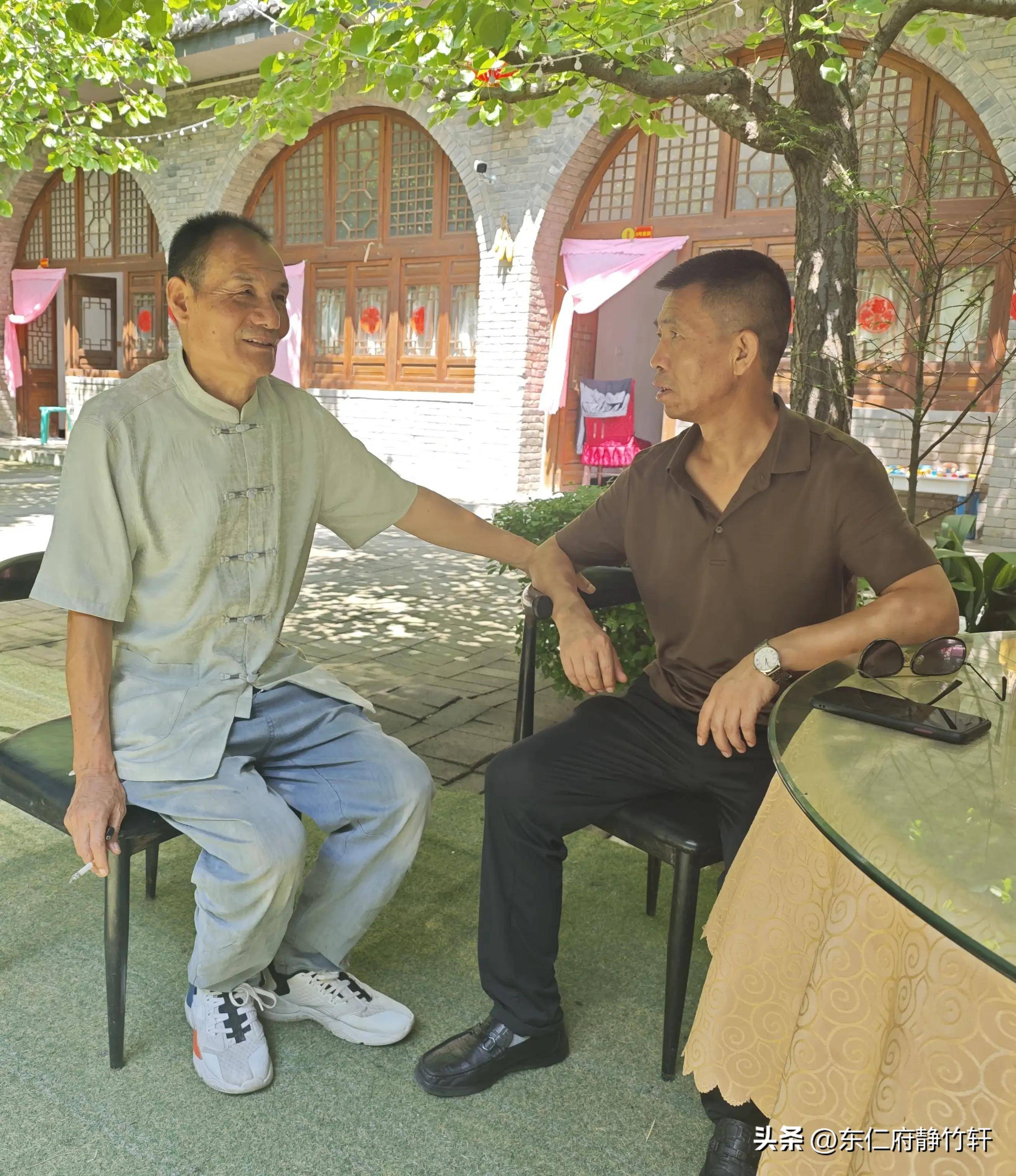 甲辰盛夏赠陕西咸阳礼泉文友张宏浩老师 文/李景宁