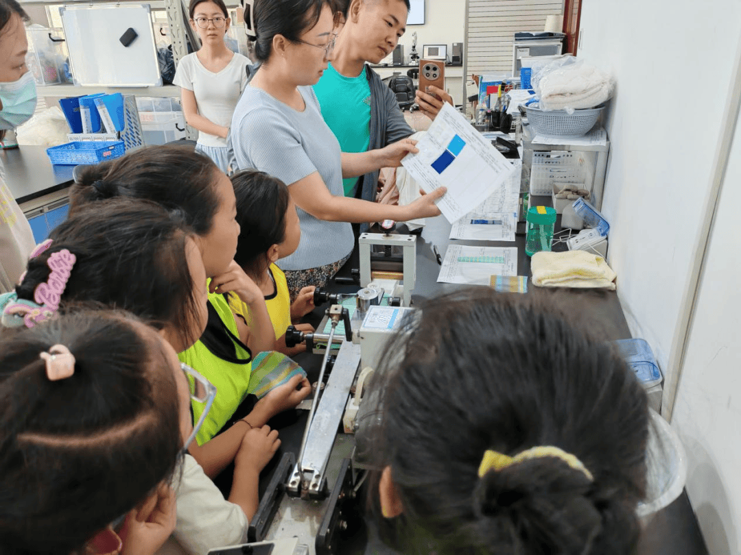 "阳光纤检"实验室开放日活动助力儿童友好实践基地建设
