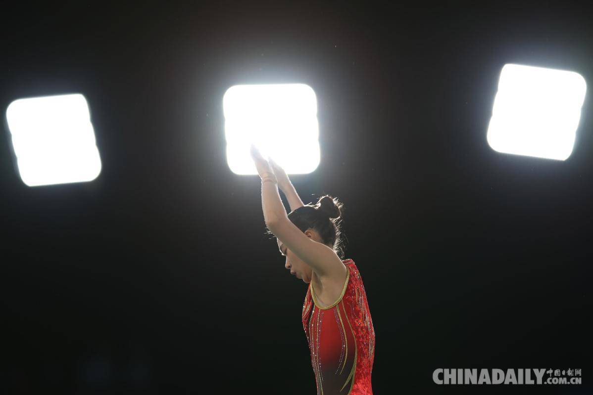 卫冕冠军朱雪莹巴黎奥运会女子蹦床排名第四