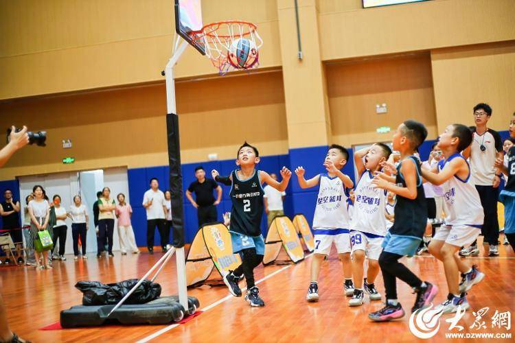 德州天衢新区康博大地幼儿园,平原星空幼儿园,平原大地幼儿园获得篮球