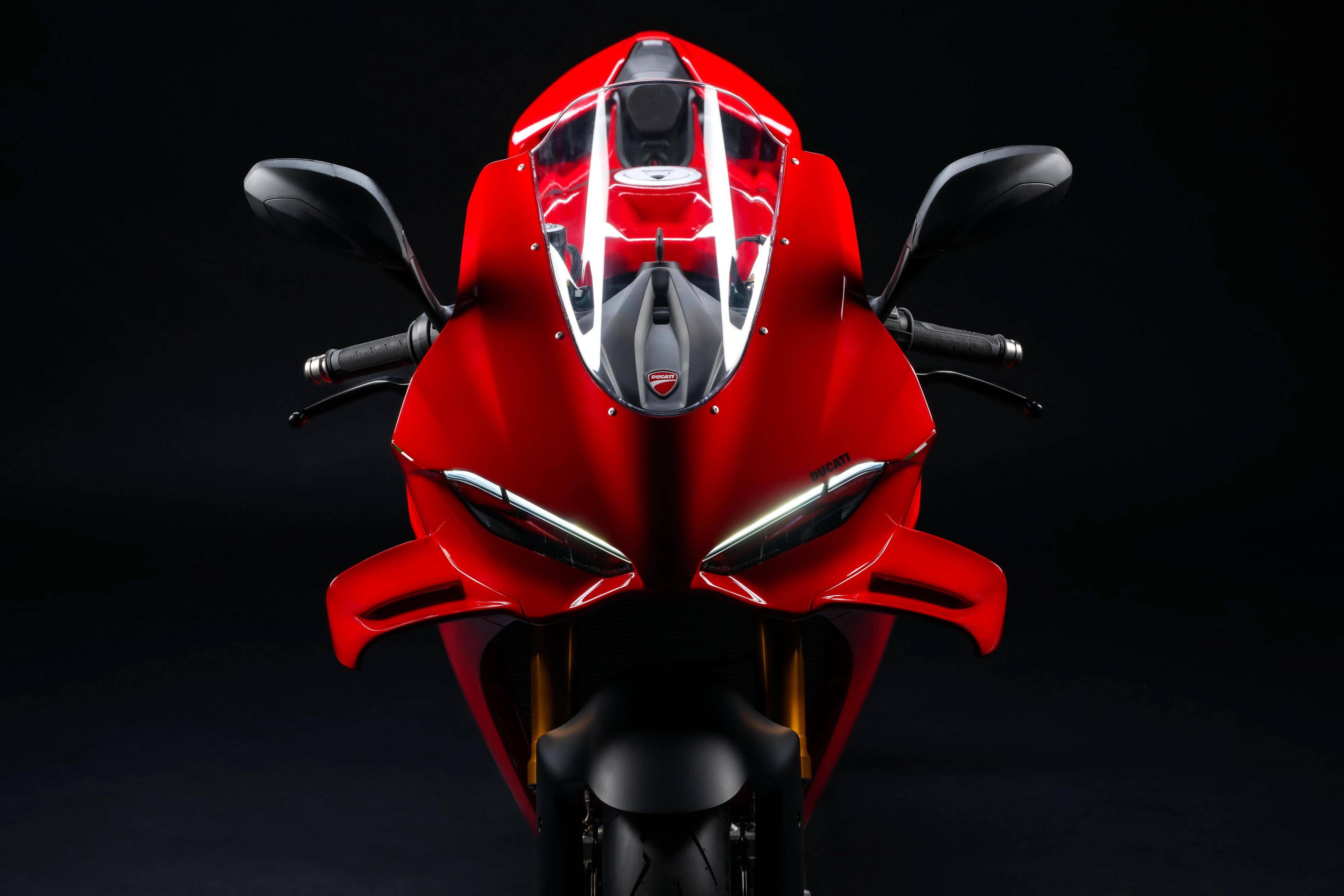 杜卡迪新一代跑车 2025 panigale v4 s 的空气动力学设计