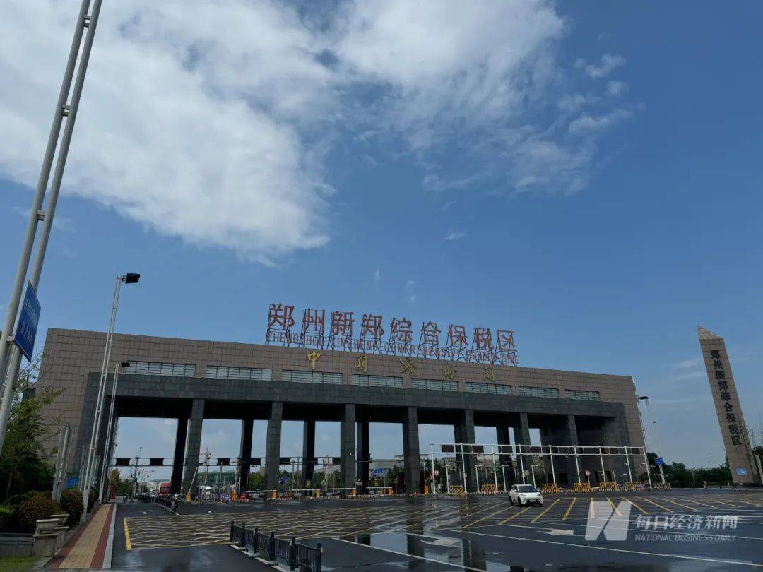 郑州富士康大量招工,时薪上调,中介:每天面试入职排长队!