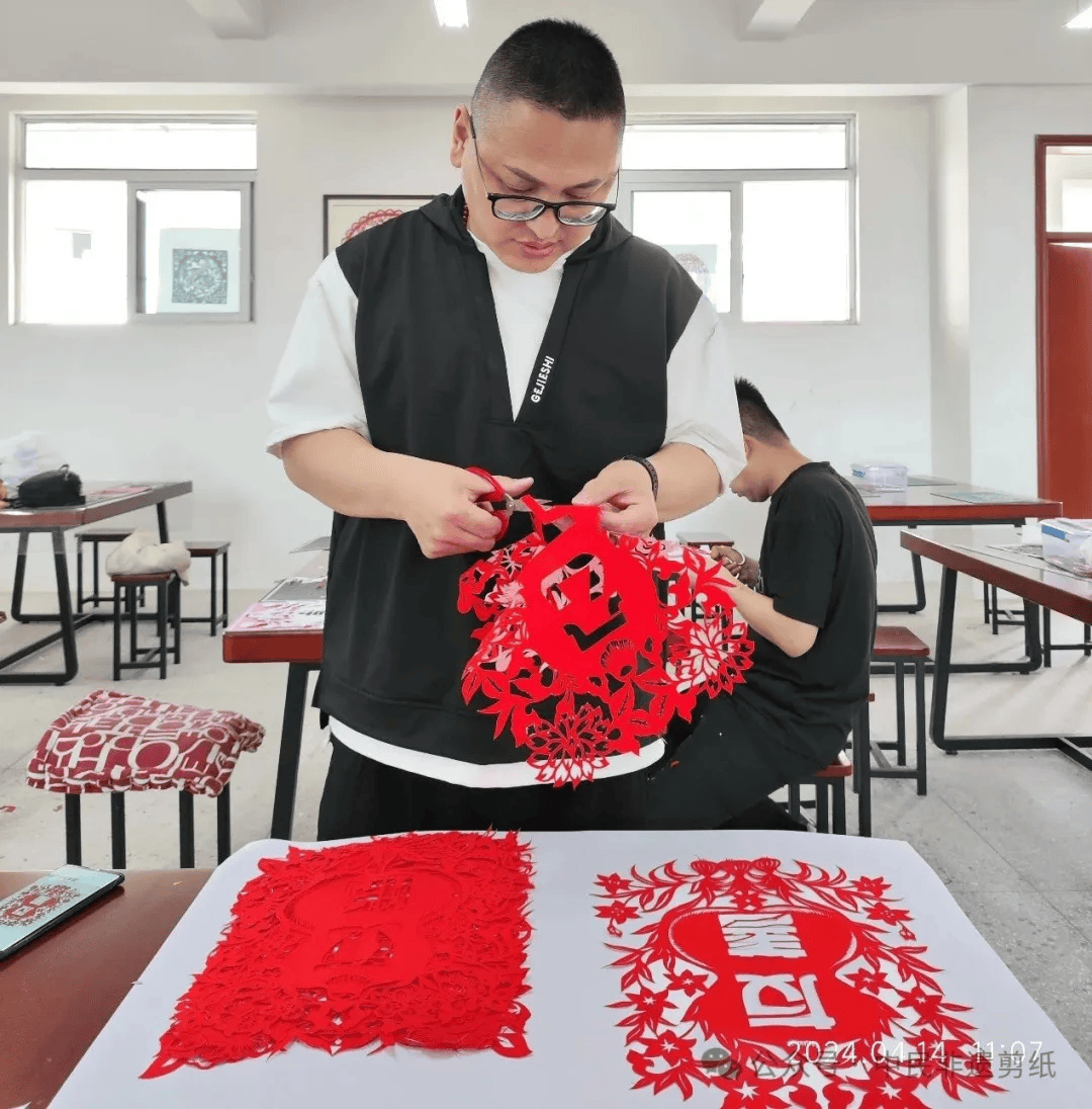 【世界非遗 中国剪纸】山西阳泉贾培智剪纸作品个展